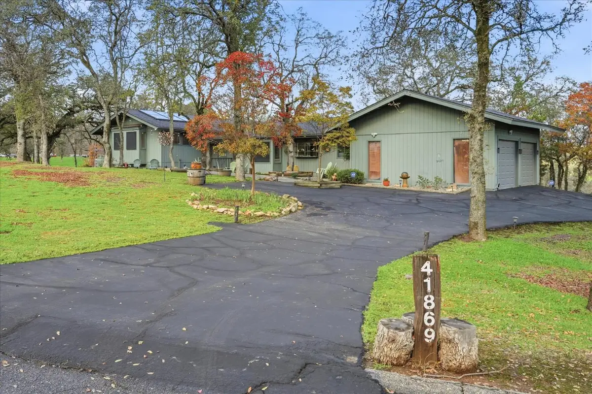 41869 Horseshoe Bend, Coarsegold, CA 93614 - Image #1