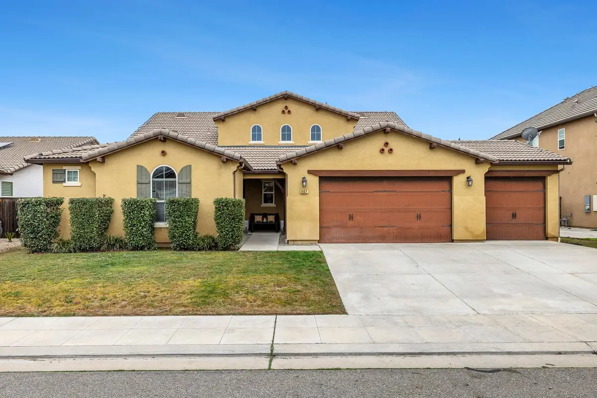 1047 Maine Avenue, Clovis, CA 93619 - Image #1