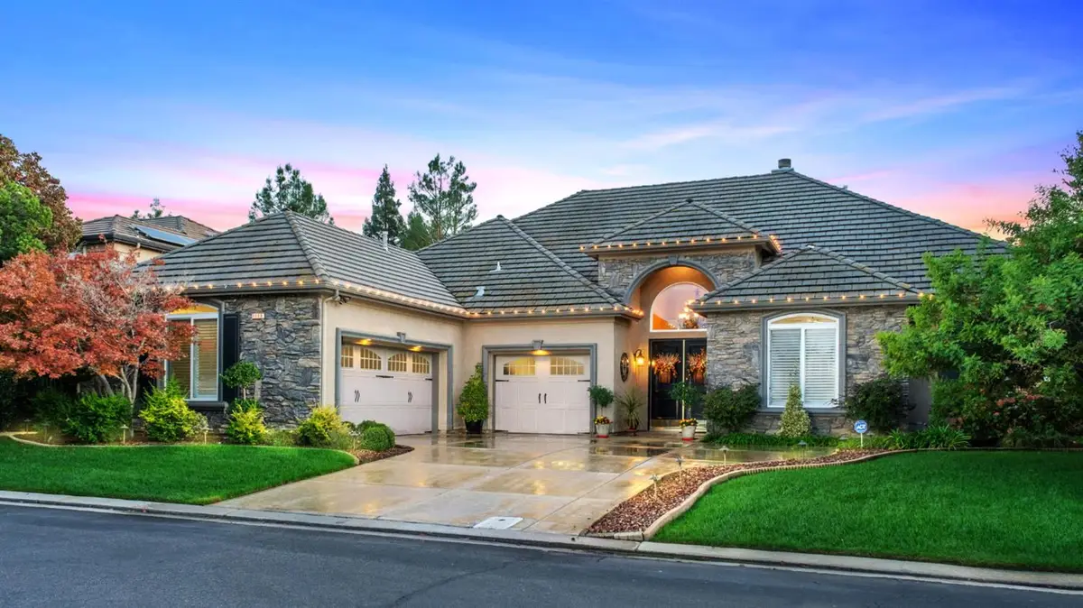 1689 E Shoal Creek Drive, Fresno, CA 93730 - #1