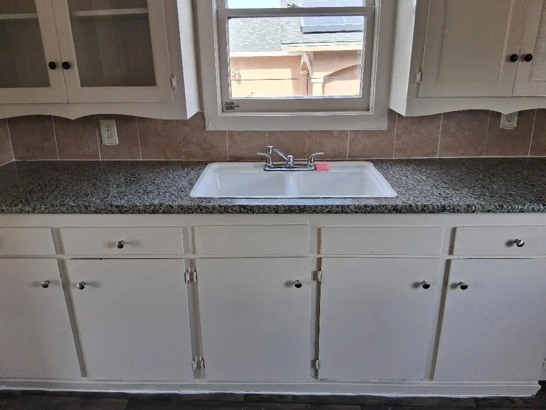 2535 S Holloway Avenue, Fresno, CA 93725 - Image #1