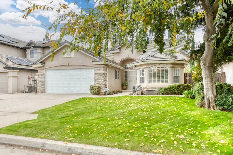 2443 E Rush Avenue, Fresno, CA 93730 - Image #2