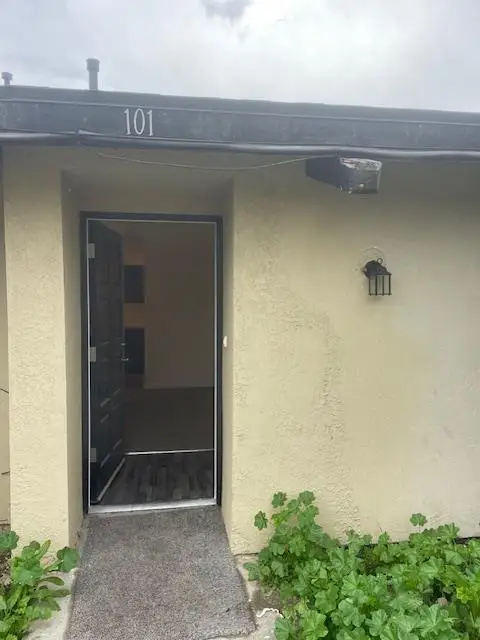 540 Argyle S #101, Fresno, CA 93727 - Image #1