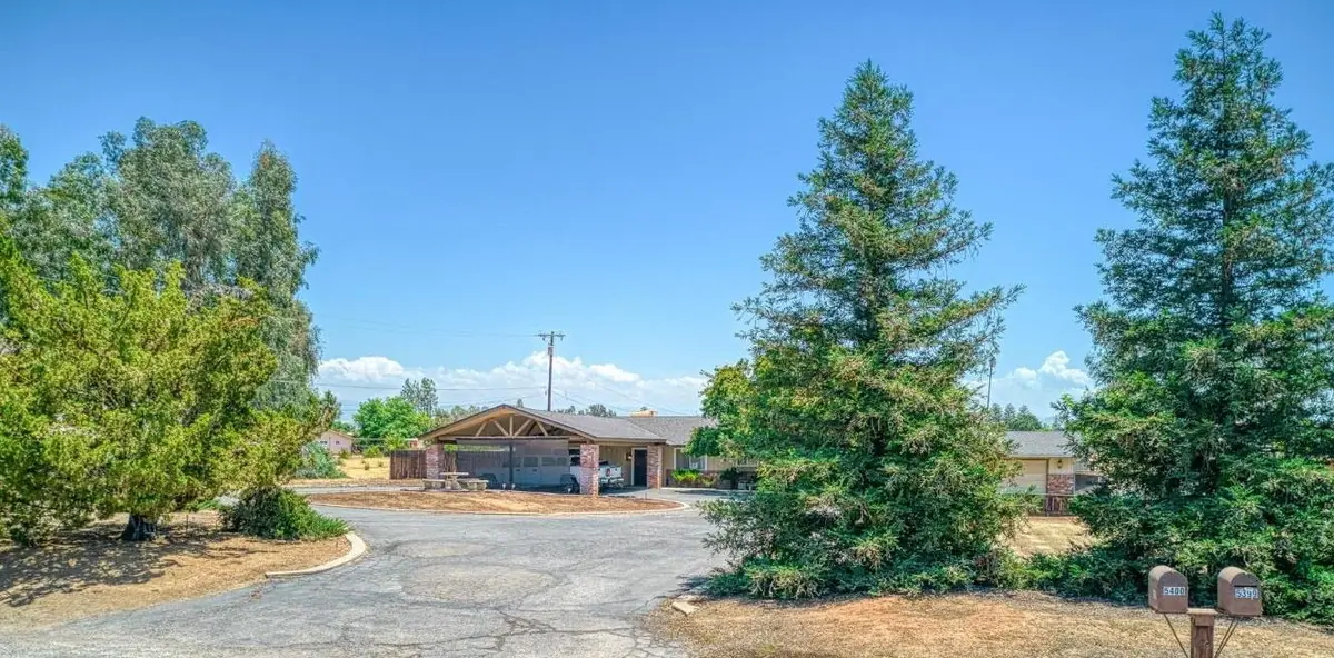 5400 Amber Avenue, Clovis, CA 93619 - Image #1