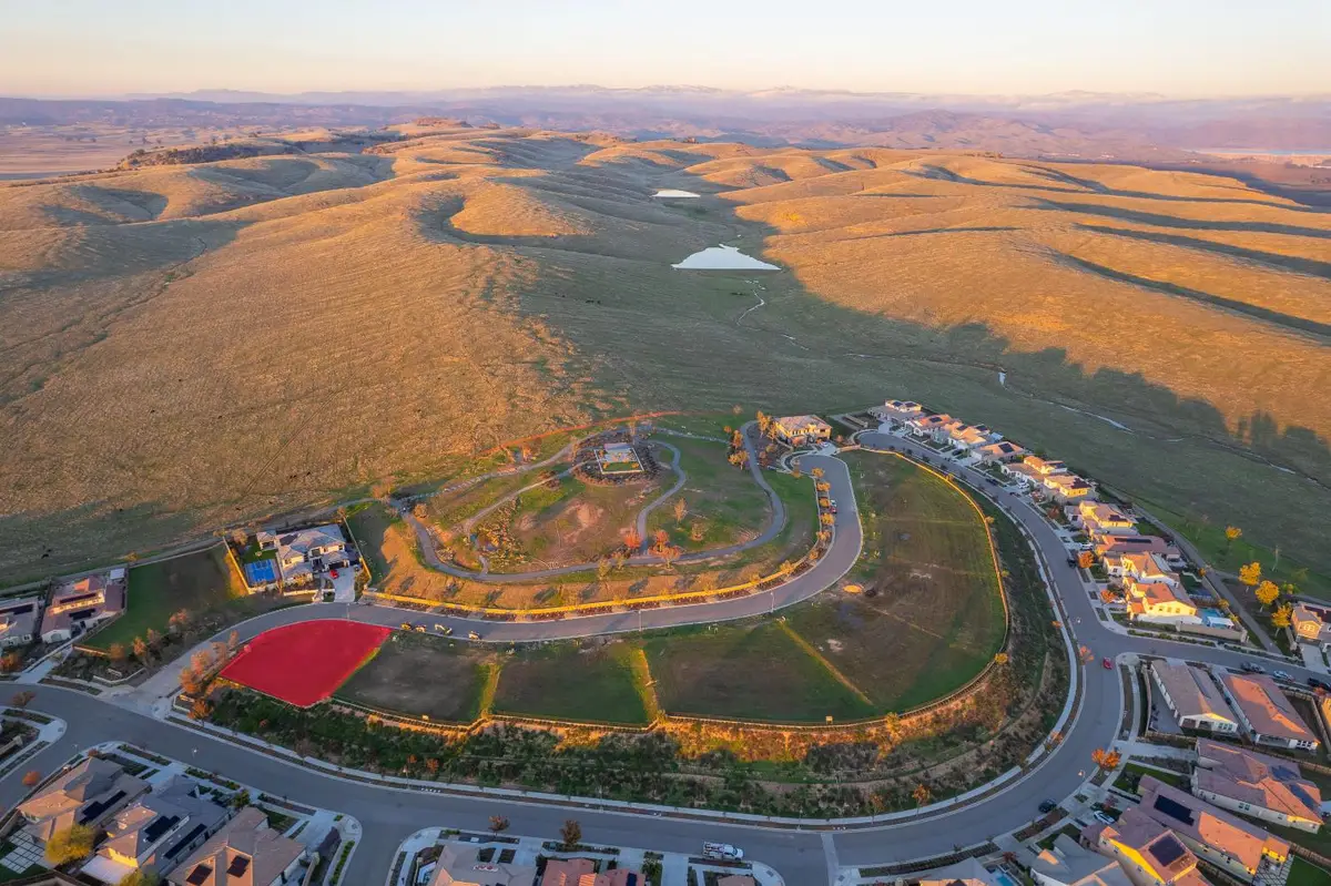 882 Terrace Place, Madera, CA 93636 - Image #1