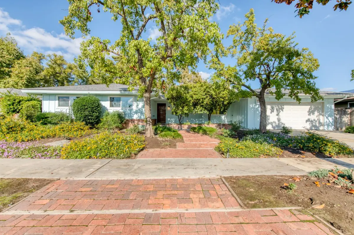 534 W Pico Avenue, Fresno, CA 93705 - #1