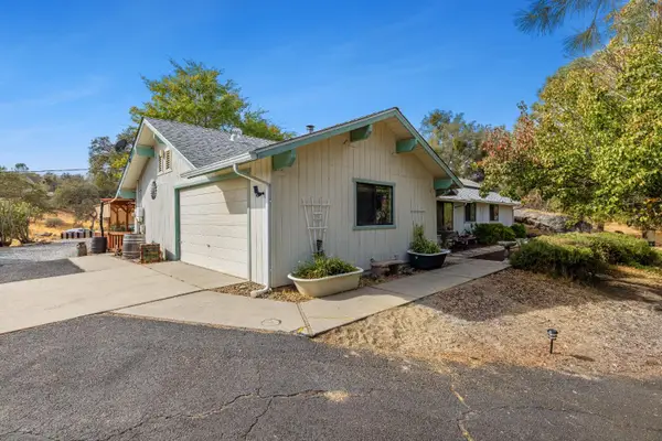 30674 Titan Drive, Coarsegold, CA 93614