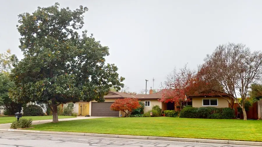 5755 N Pleasant Avenue, Fresno, CA 93711 - Image #2