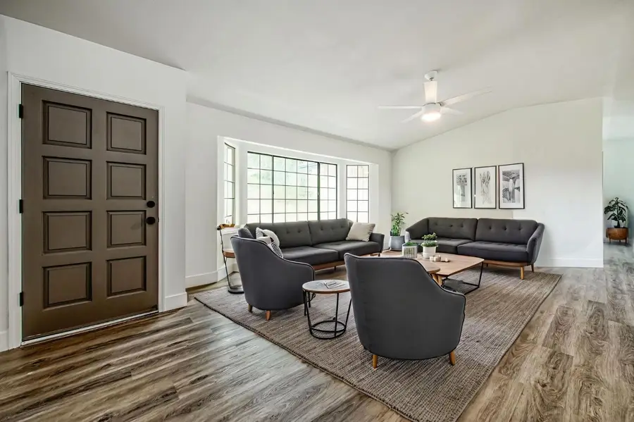 42741 Revis Way, Coarsegold, CA 93614 - Image #2