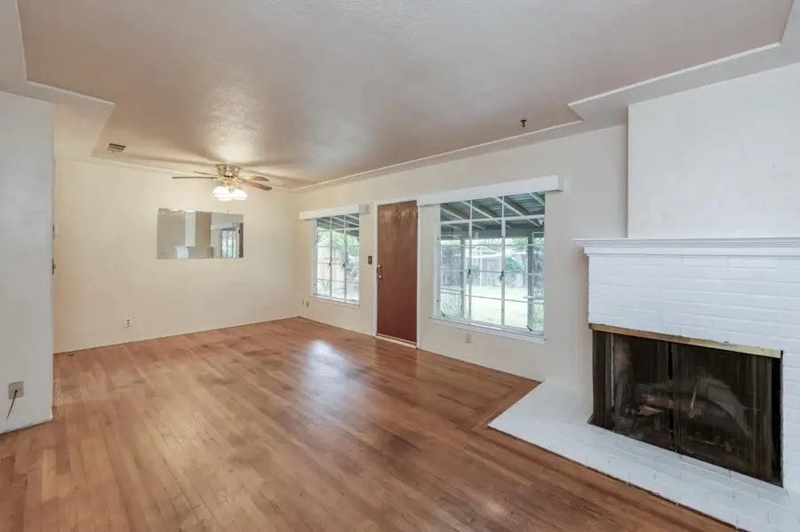 3667 N Fresno Street, Fresno, CA 93726 - Image #3