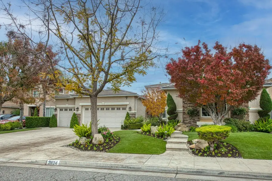 2824 E Omaha Avenue, Fresno, CA 93720 - Image #3