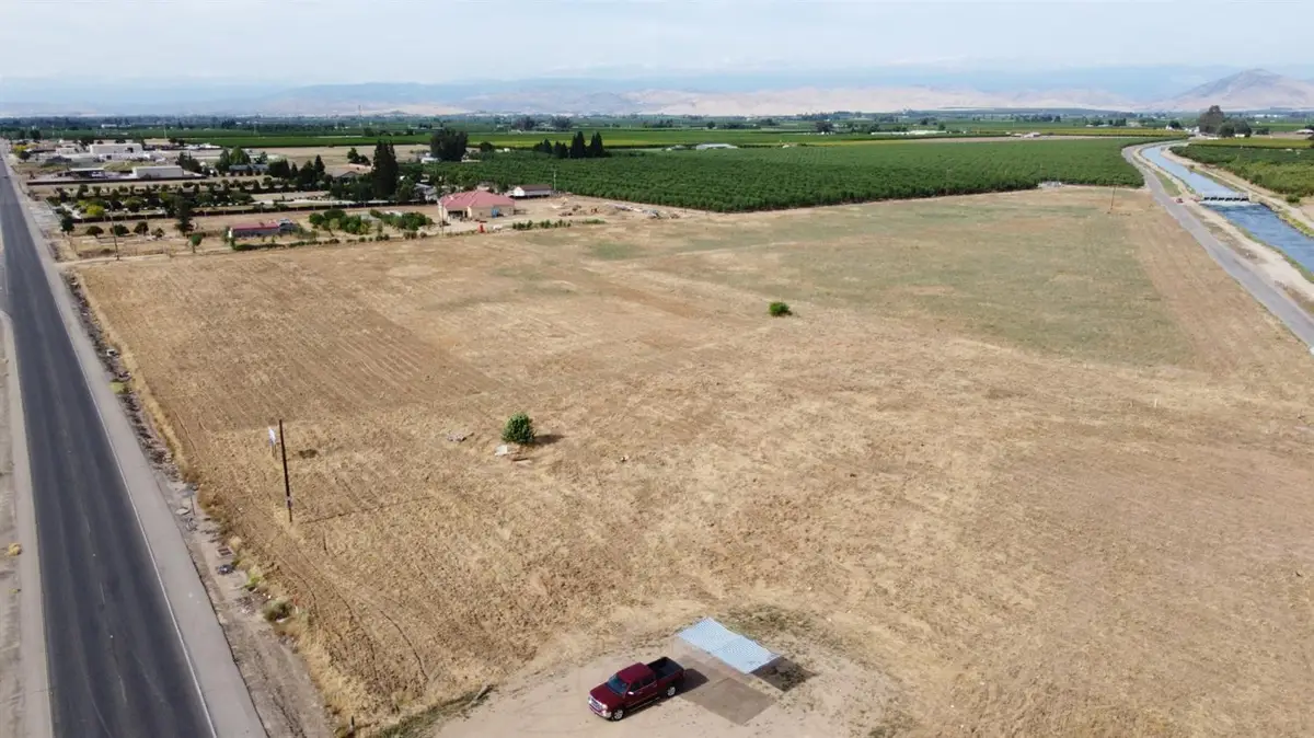 836 S Academy Avenue, Sanger, CA 93657 - Image #1