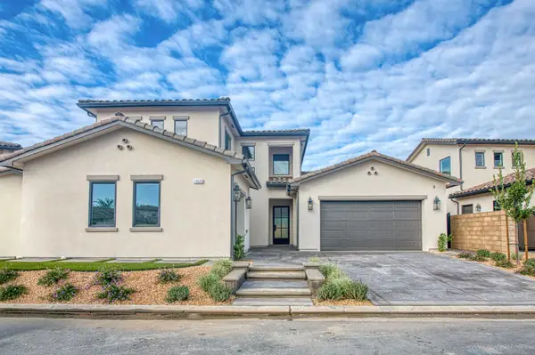 11421 N Live Oak Drive, Fresno, CA 93730