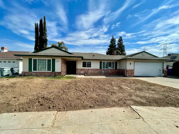 4382 N Crystal Avenue, Fresno, CA 93705