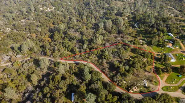 3978 Silver Bar Rd, Mariposa, CA 95338