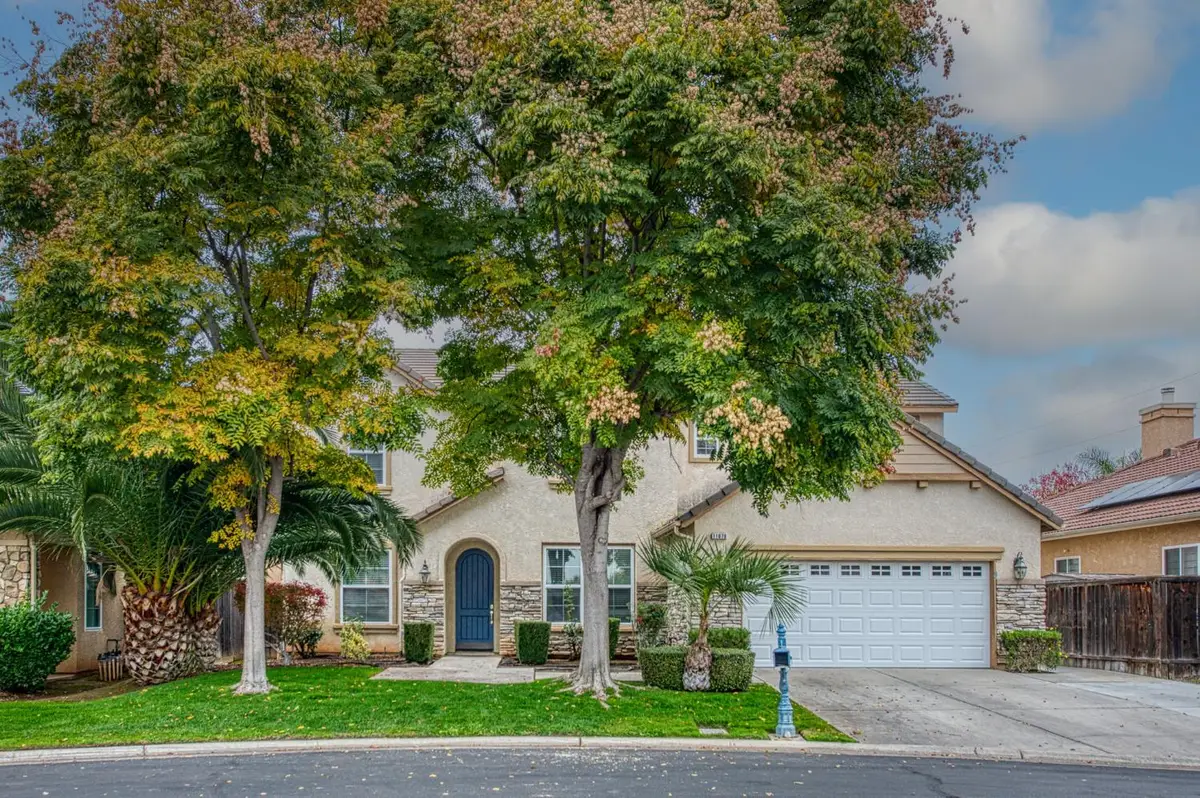 11078 Sawtooth Peak Way, Clovis, CA 93619 - Image #1