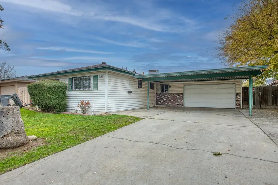 4921 E Oslin, Fresno, CA 93727 - Image #2