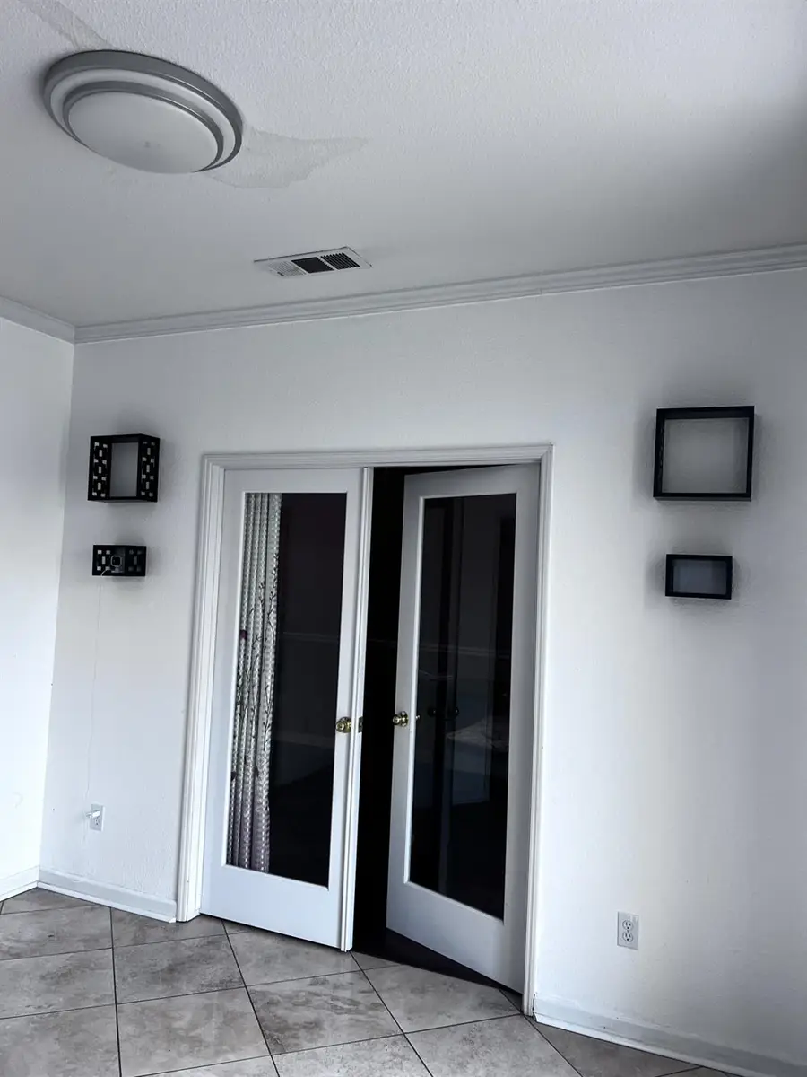 1950 W Rio Hondo Way, Hanford, CA 93230 - Image #3