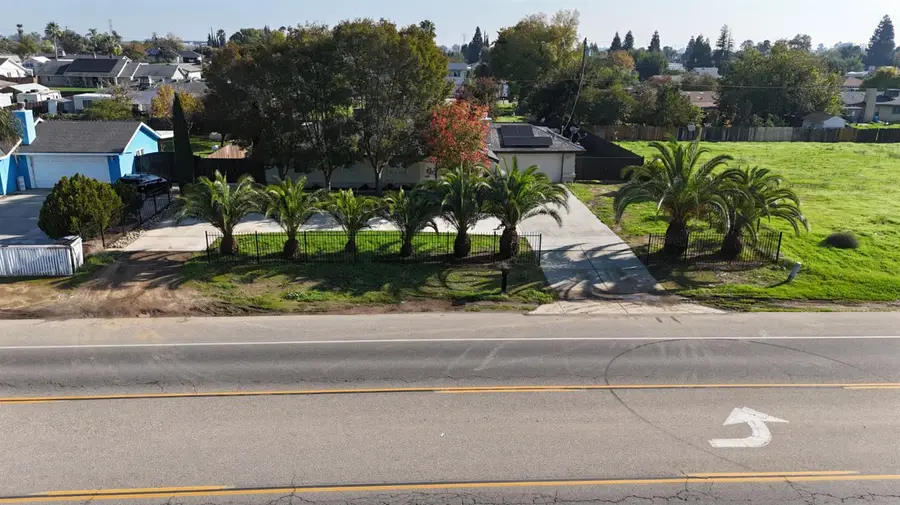 17405 Road 26, Madera, CA 93638 - Image #2