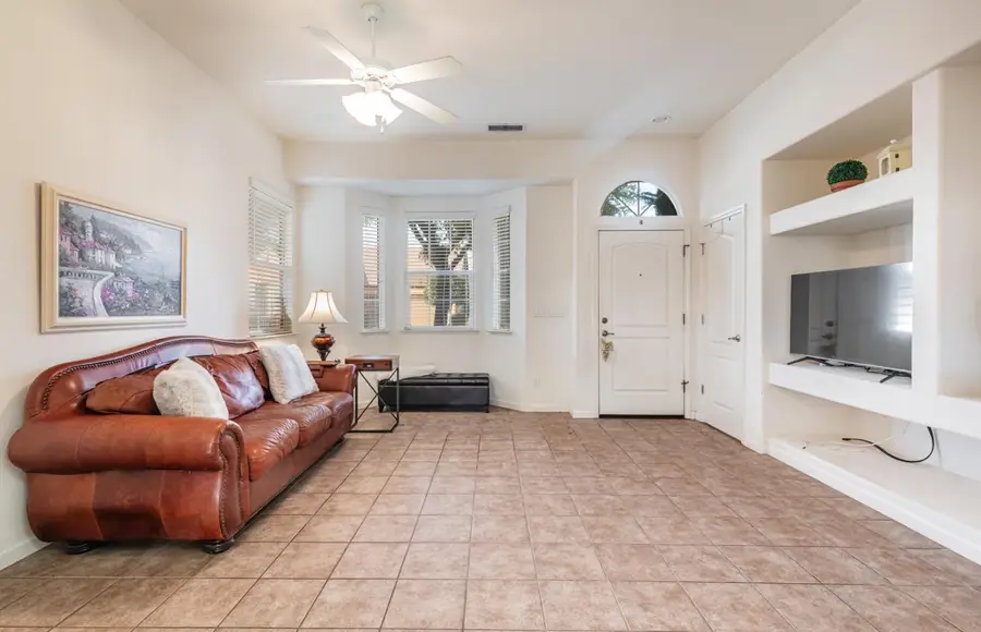 3664 Vermont Lane, Clovis, CA 93619 - #3