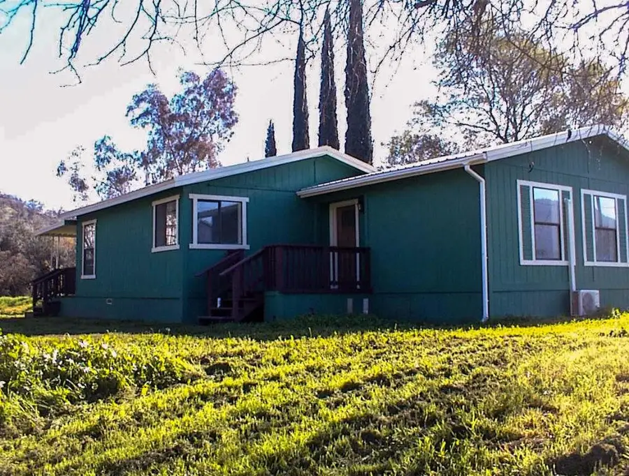 37702 Squaw Valley Road, Yokuts Valley, CA 93675 - #3