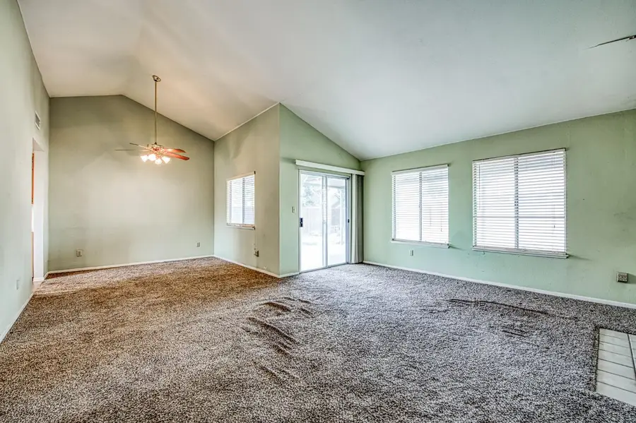 2535 Sierra Avenue, Clovis, CA 93611 - Image #3