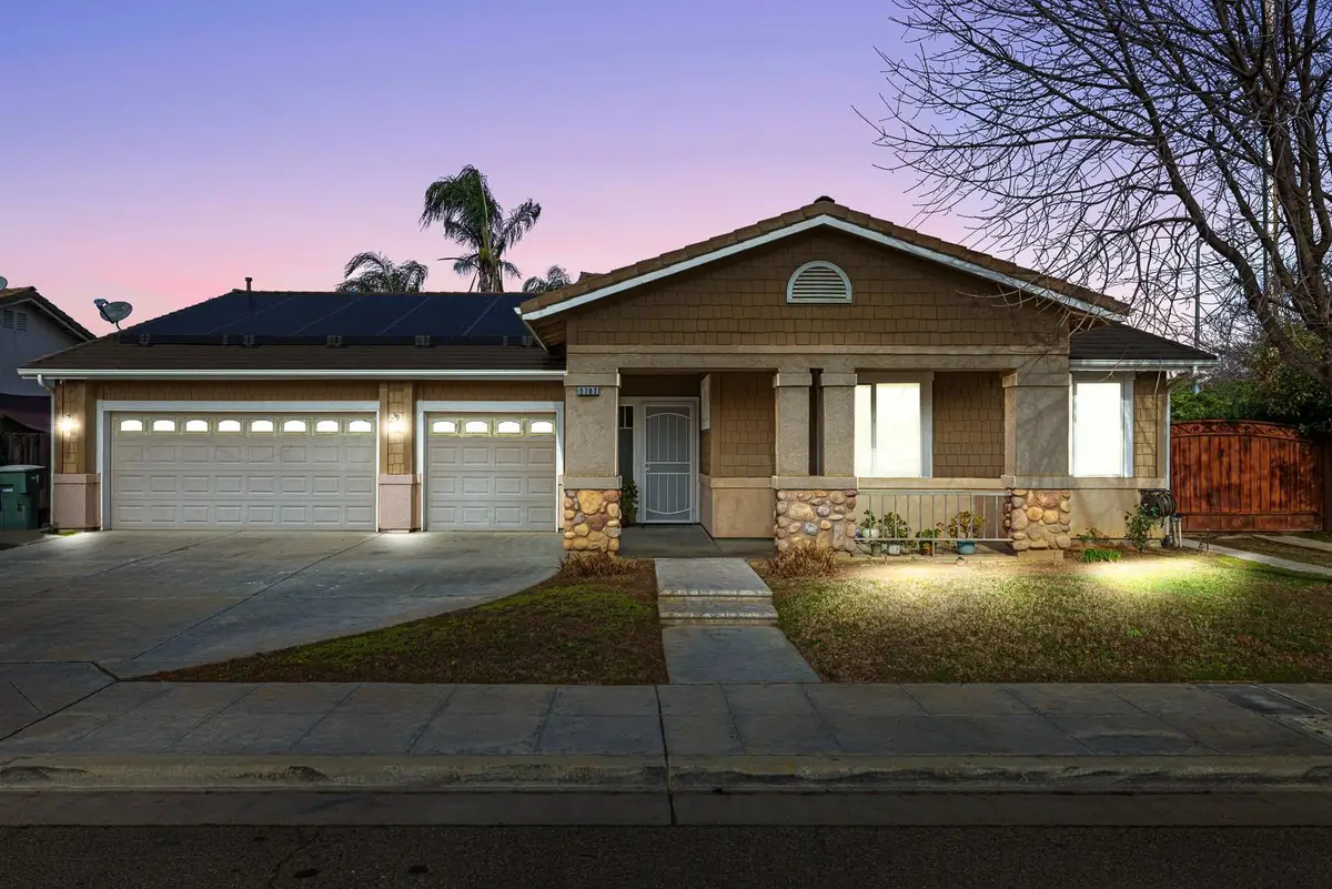 5787 E Byrd Avenue, Fresno, CA 93727 - Image #1