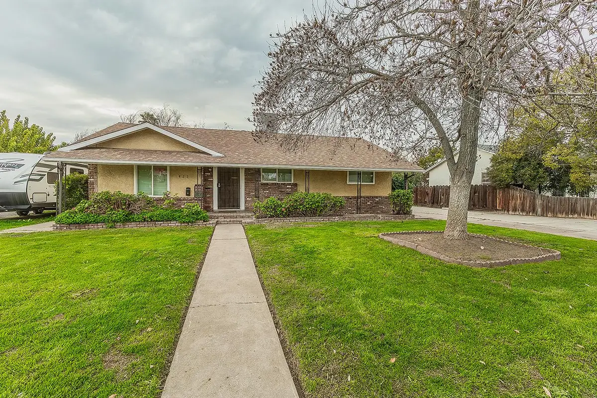 422 N Pine Street, Madera, CA 93637 - Image #1