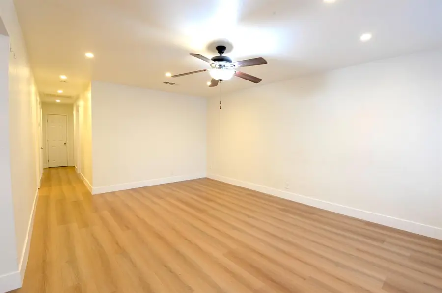 6567 N Clark Street, Fresno, CA 93710 - Image #2