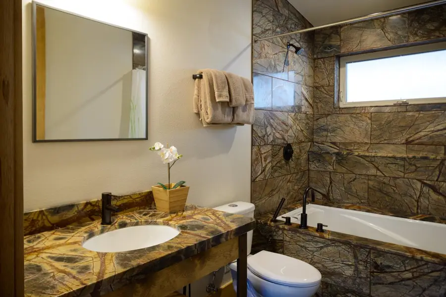 7436 Yosemite Park Way, Yosemite West, CA 95389 - Image #2