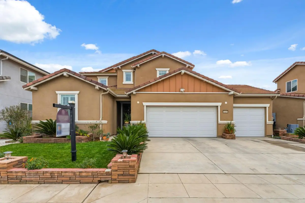 6349 W Acacia Avenue, Fresno, CA 93723 - Image #1