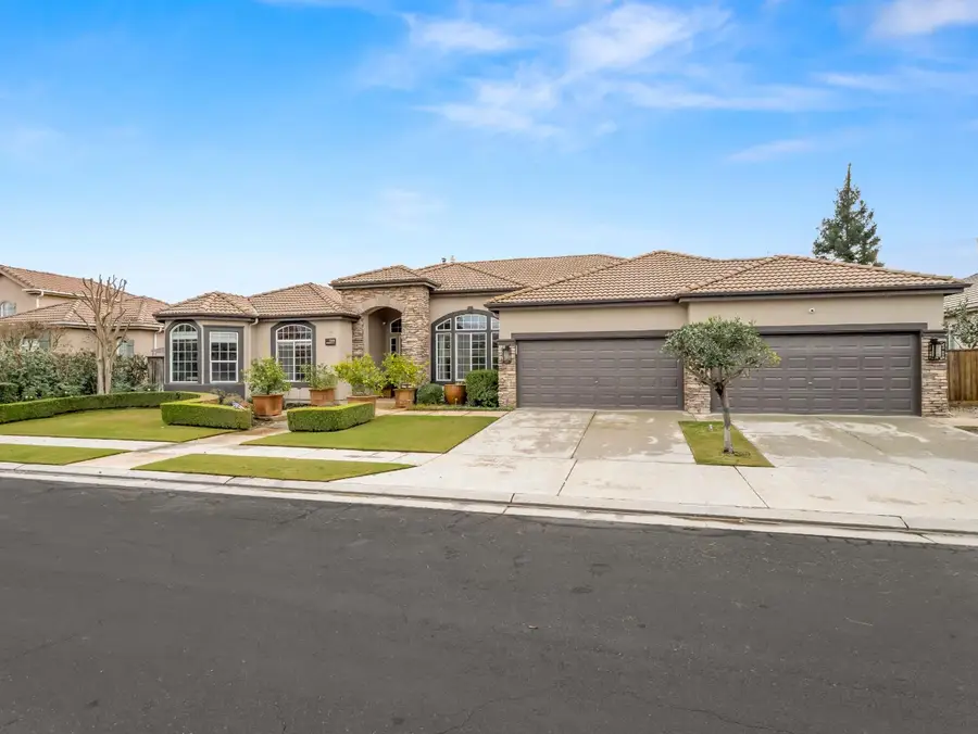 156 Richmond Avenue, Clovis, CA 93619 - Image #3