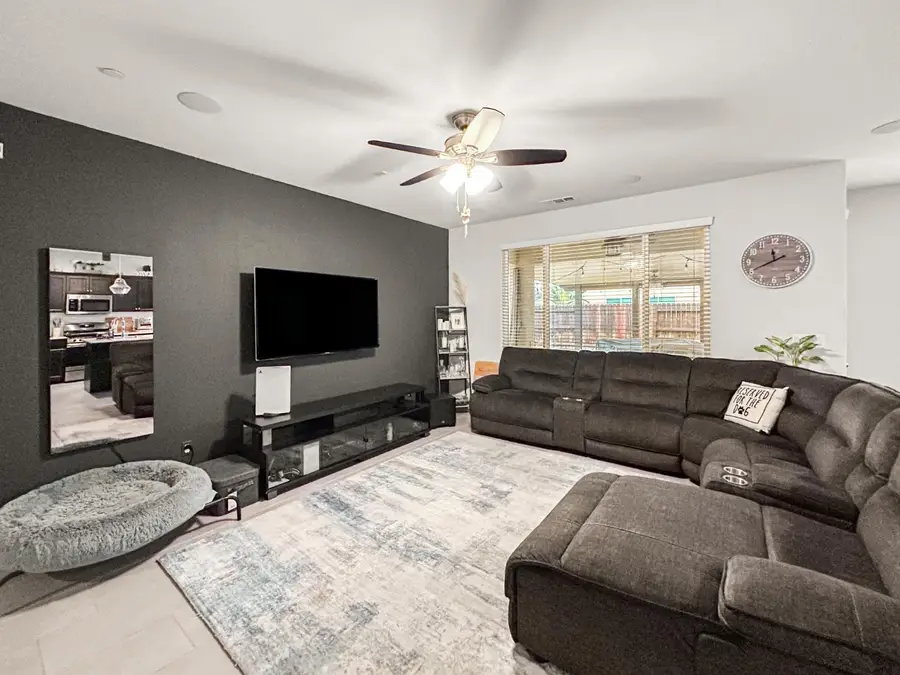 2709 Pontiac Avenue, Clovis, CA 93611 - Image #3