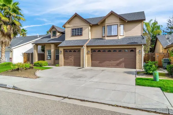 7164 N Mitre, Fresno, CA 93722