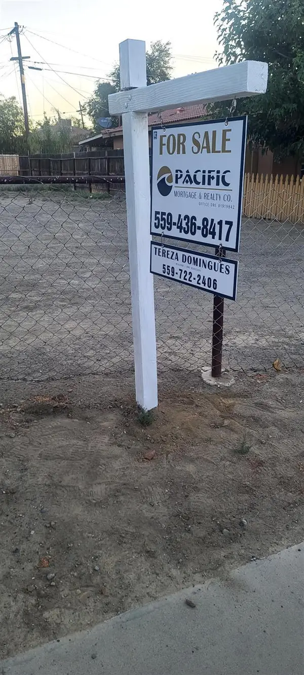 0 E Whitney Street E, Avenal, CA 93204