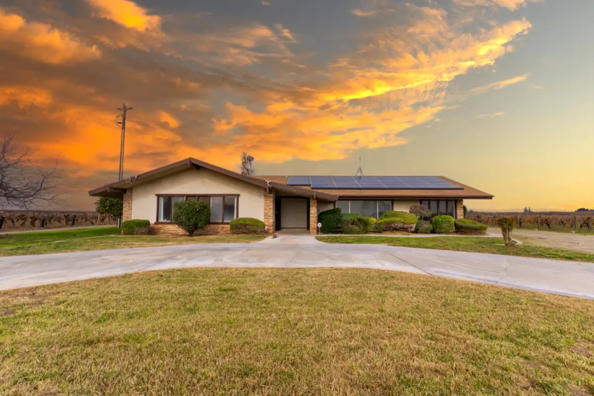 9232 W Belmont Avenue, Fresno, CA 93723 - Image #1