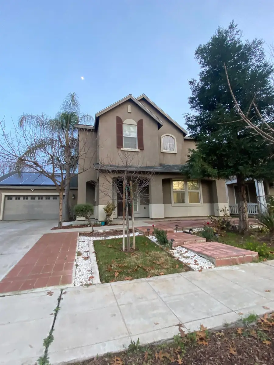 2244 N Thompson Avenue, Reedley, CA 93654 - Image #3