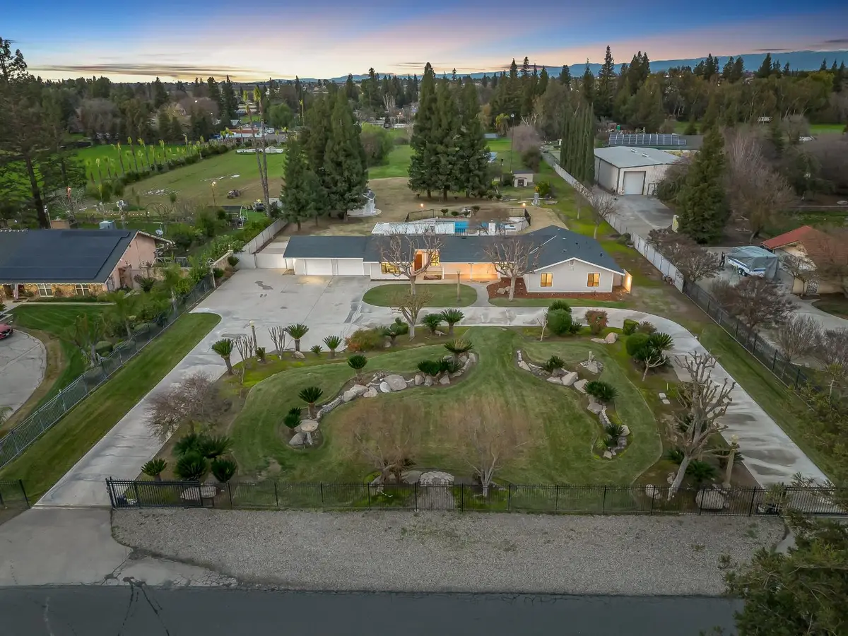 7284 W Rialto Avenue, Fresno, CA 93723 - Image #1