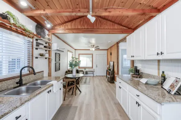 2414 Snyder Street, Selma, CA 93662