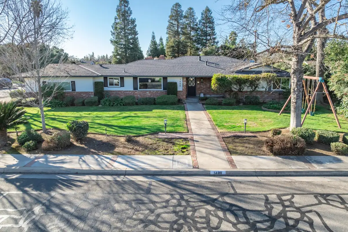 1488 W Roberts Avenue, Fresno, CA 93711 - Image #1