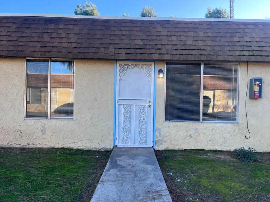 461 Minnewawa Avenue #103, Clovis, CA 93612 - Image #2