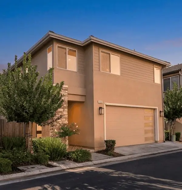 3742 Longford Way, Clovis, CA 93619