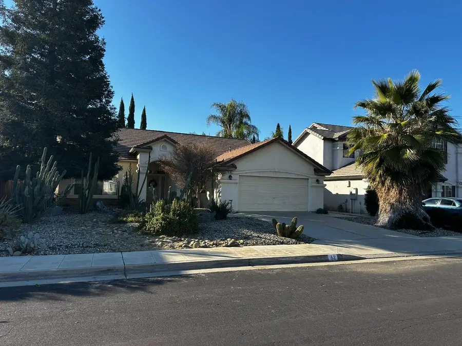 62 N Helm Avenue, Clovis, CA 93612 - Image #2