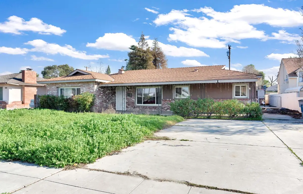 2146 N Maple Avenue, Fresno, CA 93703 - Image #1