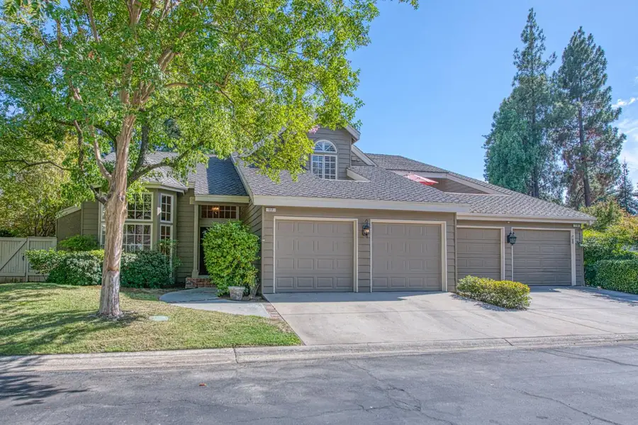 2727 W Bluff Avenue #117, Fresno, CA 93711 - Image #2
