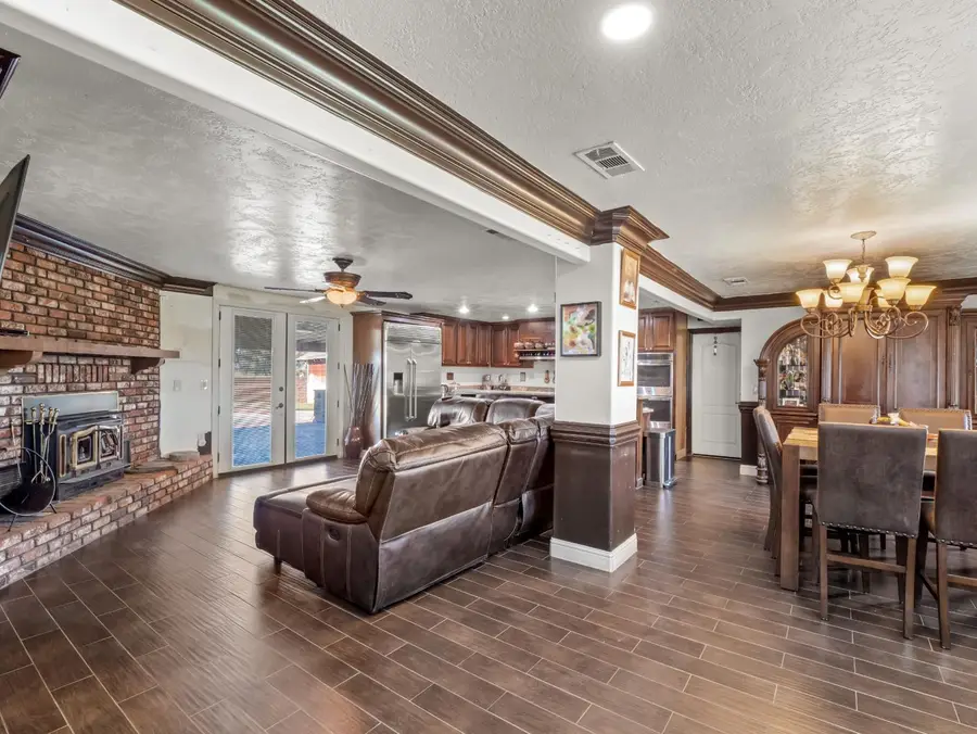 16998 Rio Plaza Road, Madera, CA 93636 - Image #2