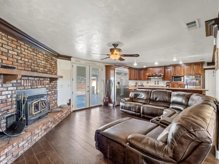16998 Rio Plaza Road, Madera, CA 93636 - Image #3