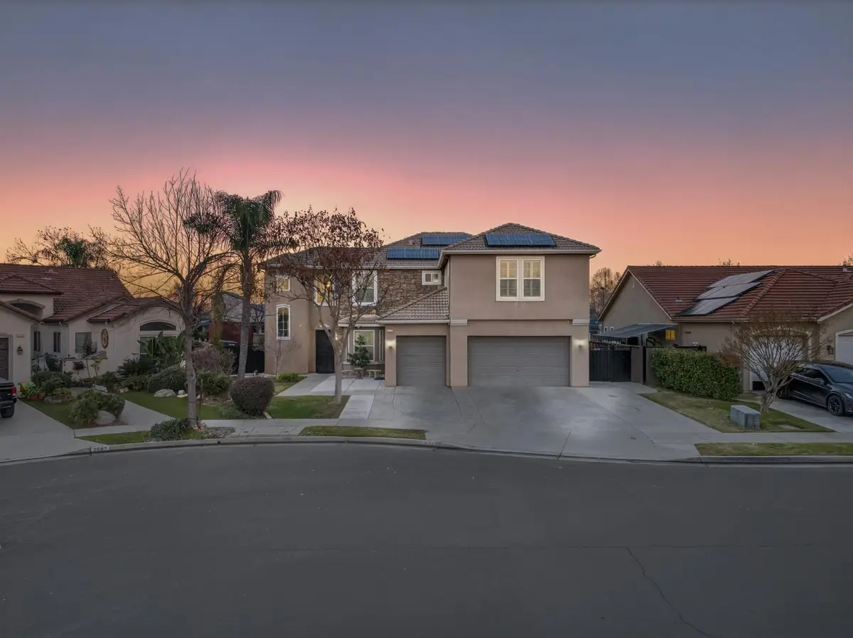 2662 Whitmore Avenue, Clovis, CA 93619 - Image #1