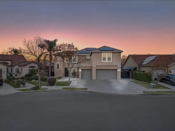 2662 Whitmore Avenue, Clovis, CA 93619