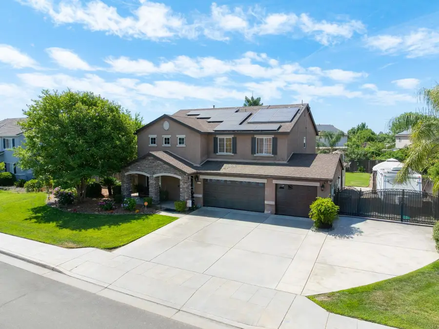 6165 E Heaton, Fresno, CA 93727 - Image #2