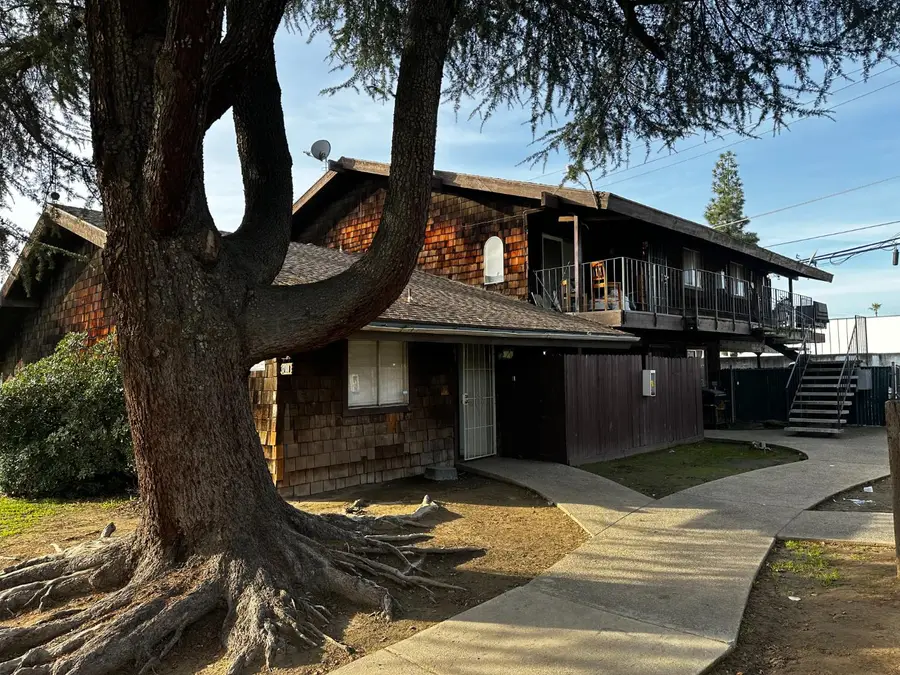 3769 N Abby Street, Fresno, CA 93726 - Image #2